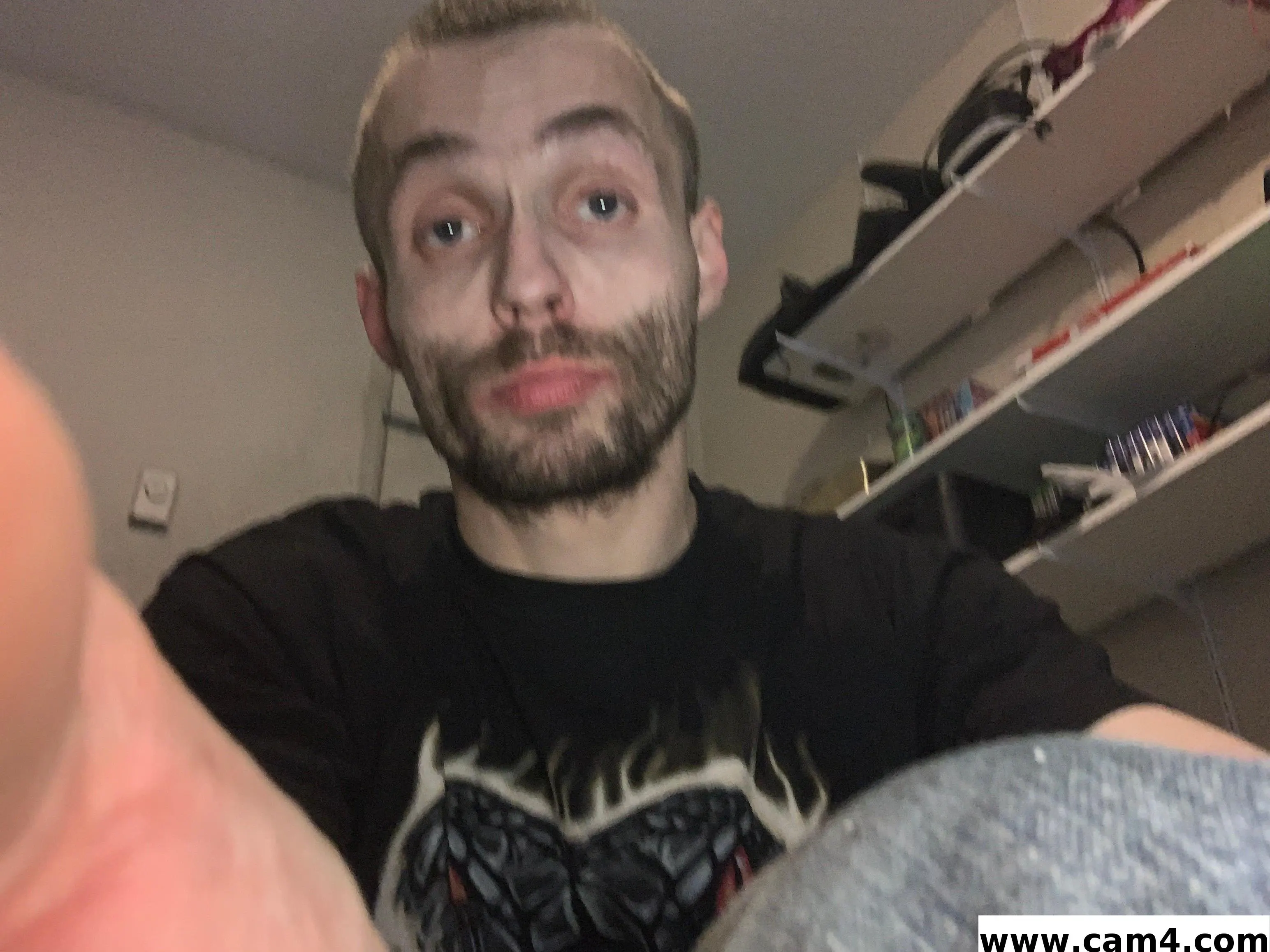 younggblaze image 0
