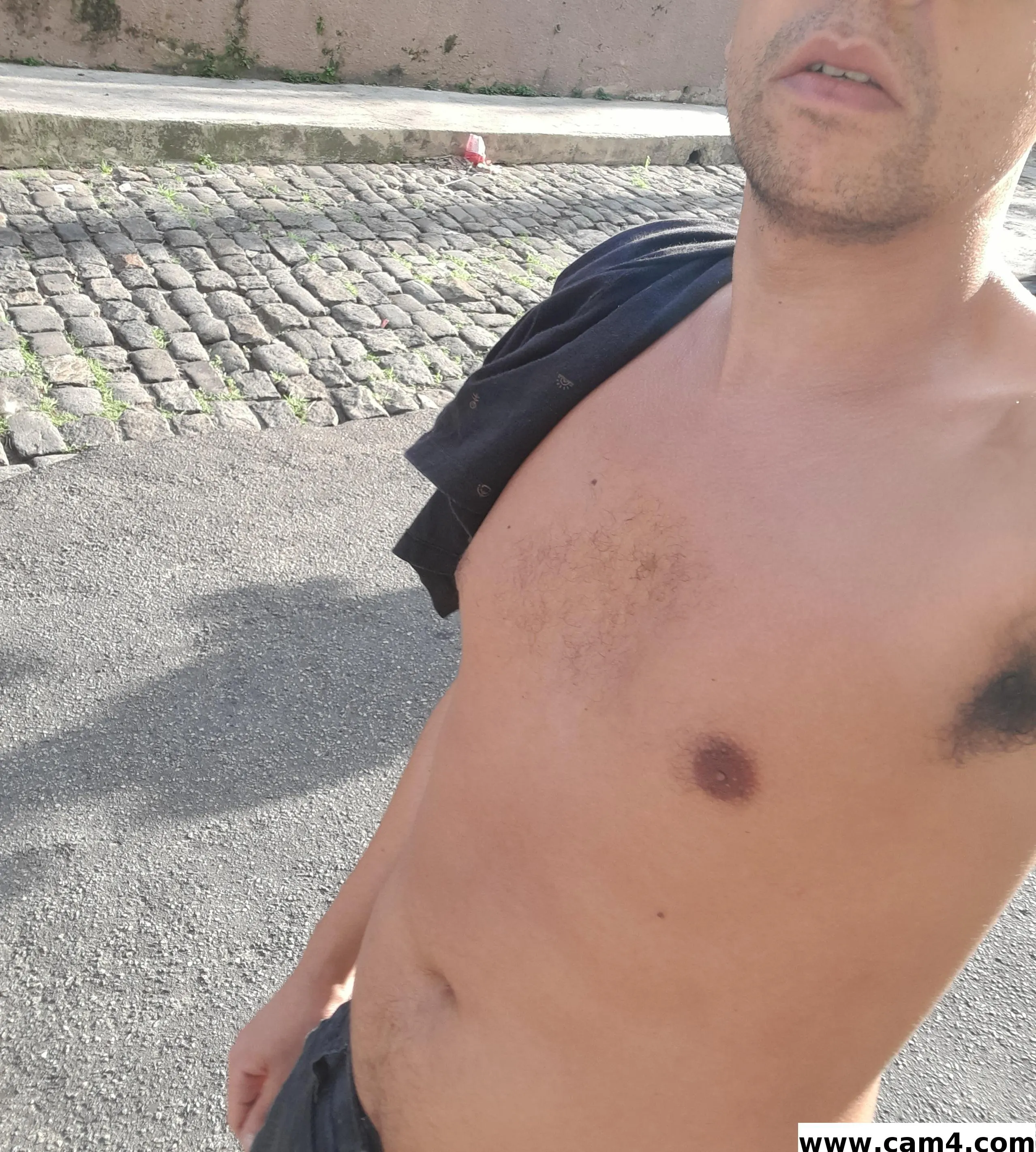andreas810 image 0