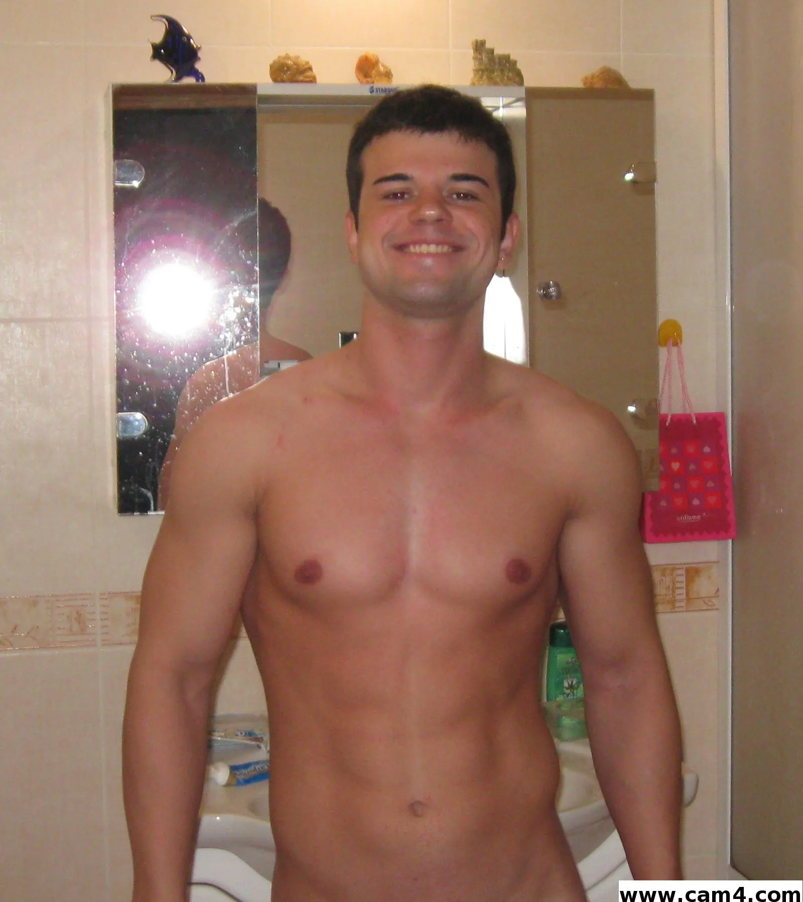 AlexxBong image 0