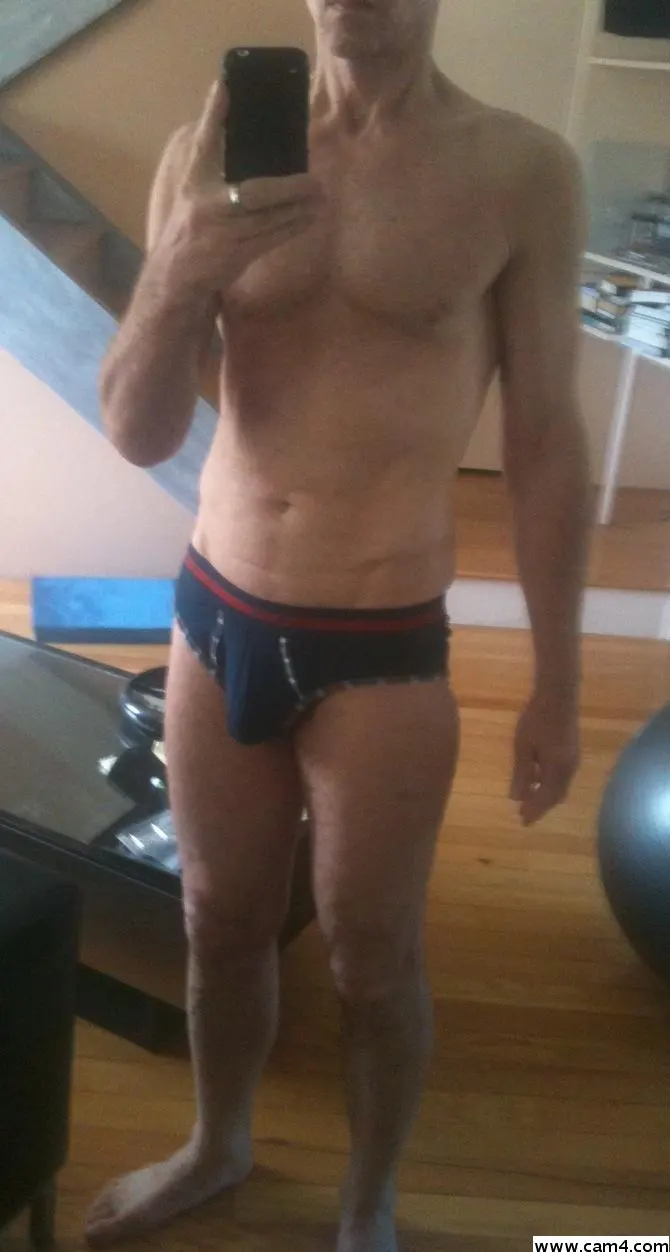 4thebois image 0