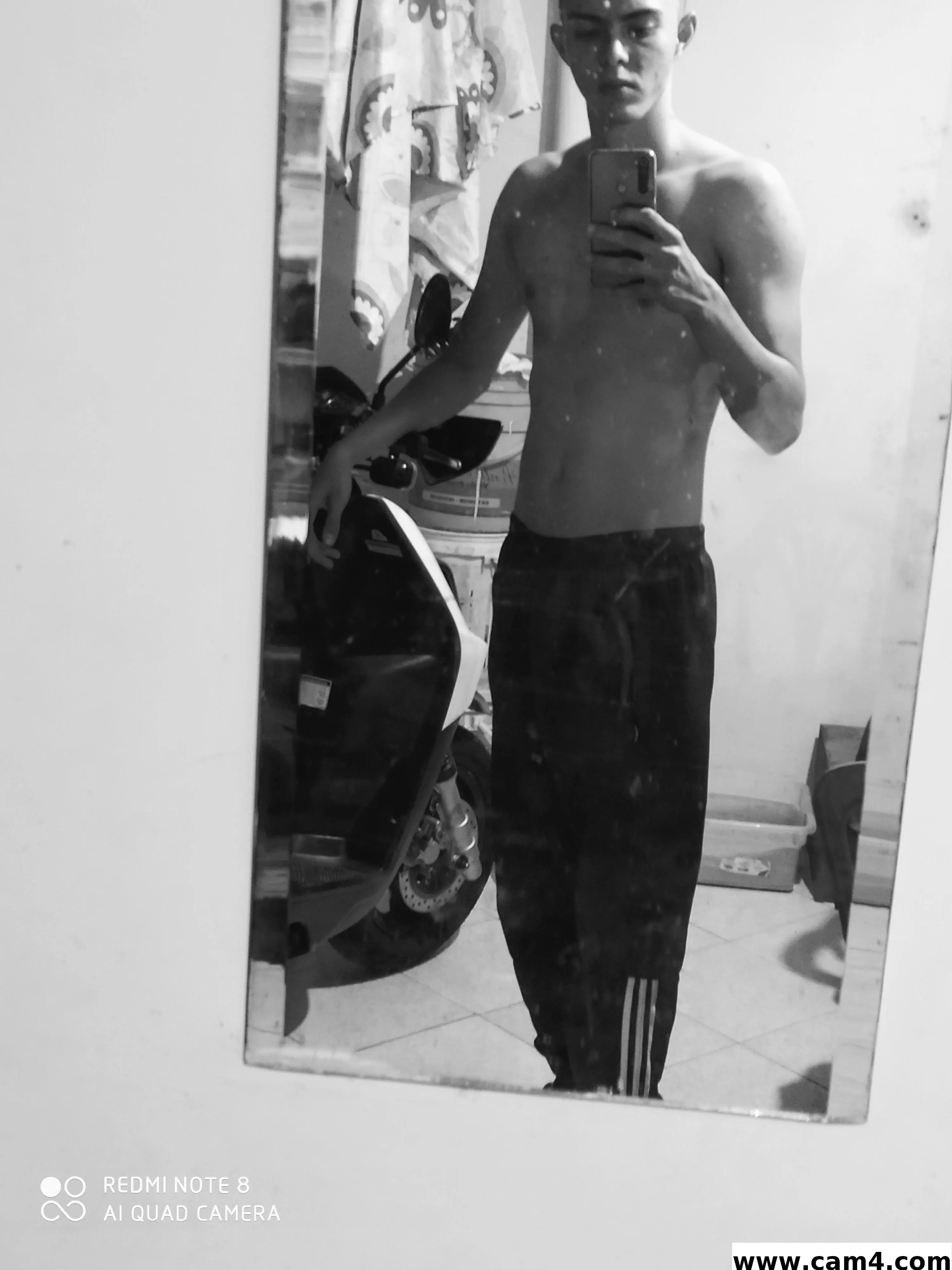 crazyander1 image 0