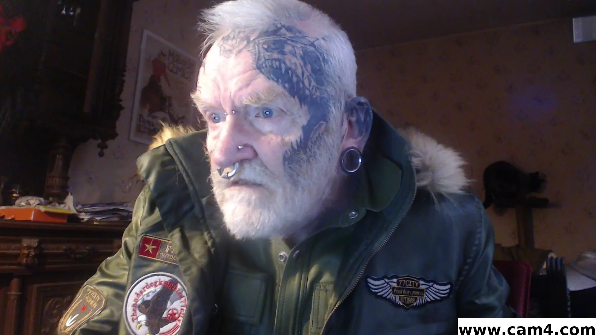 armyleather image 0