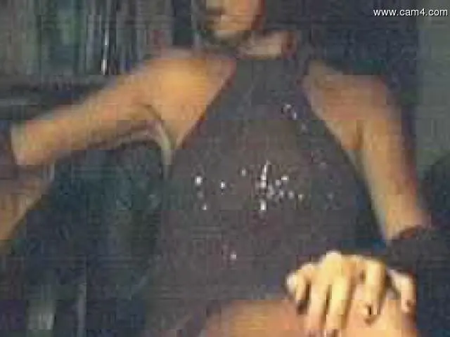 denise_trav image 0