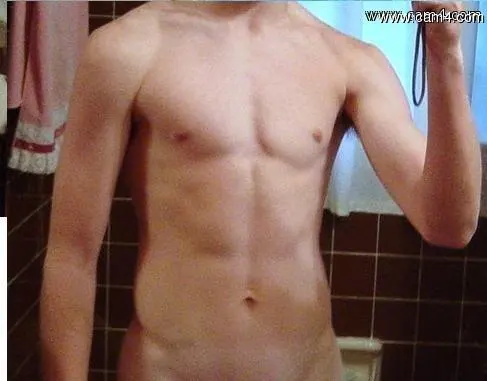 nic_990 image 0