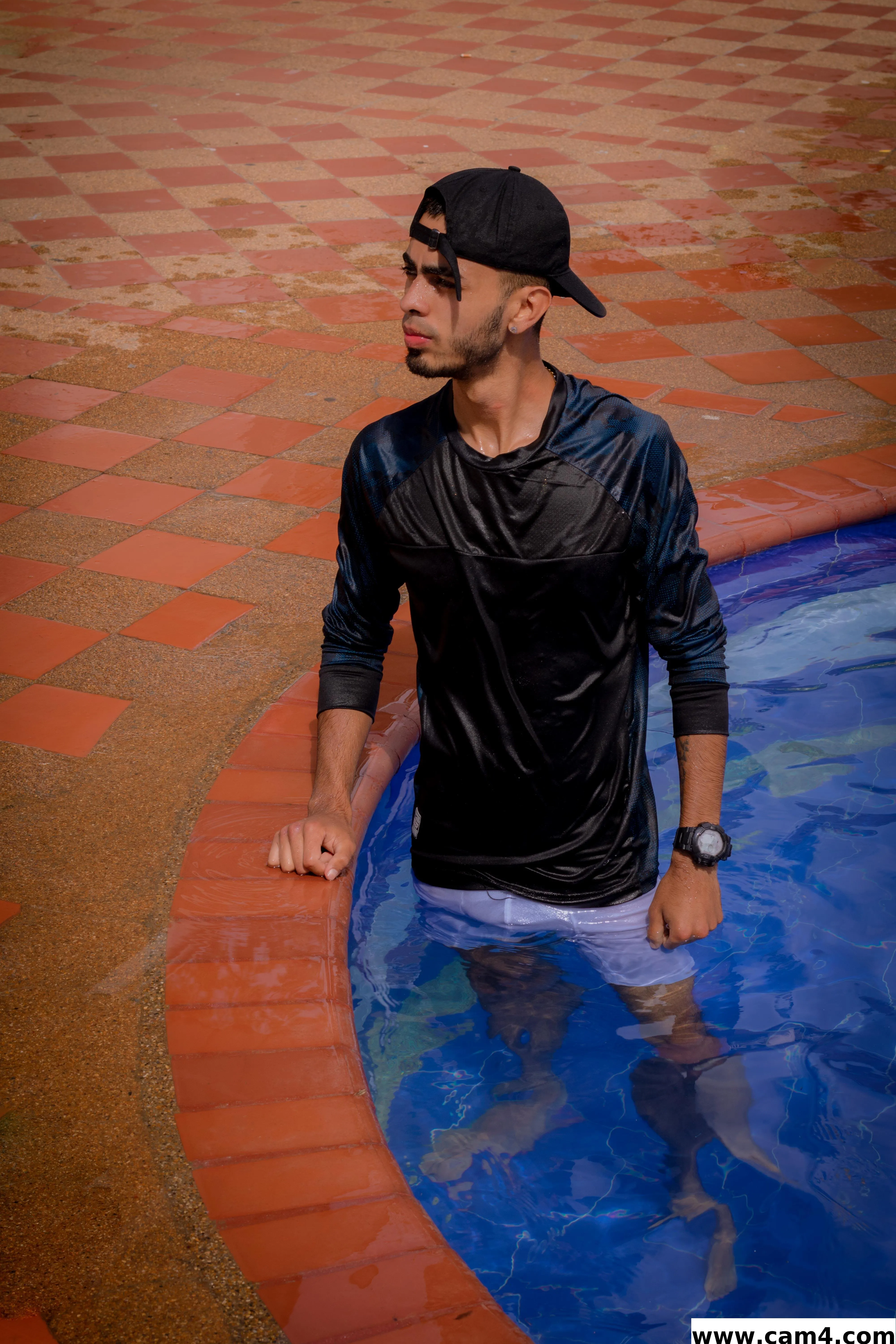 MIKE_Z_ image 0