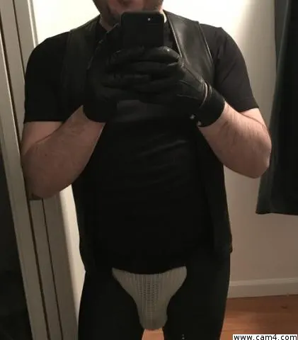 leatherpdx image 0