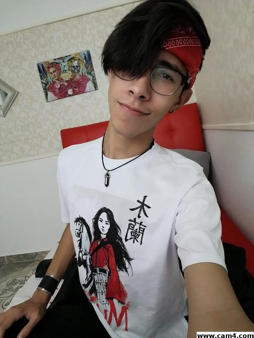 Danny_Leee image 0