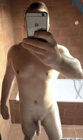 lesliehun image 0